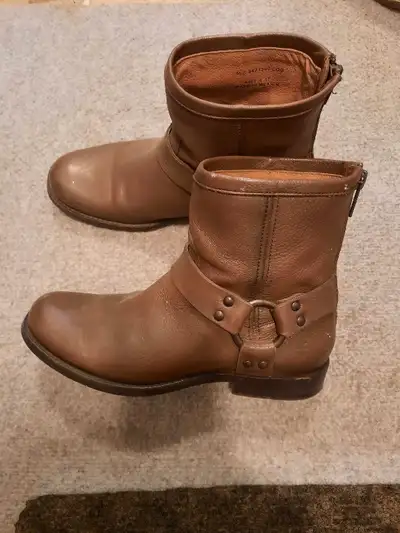 Boots for Lady, View more