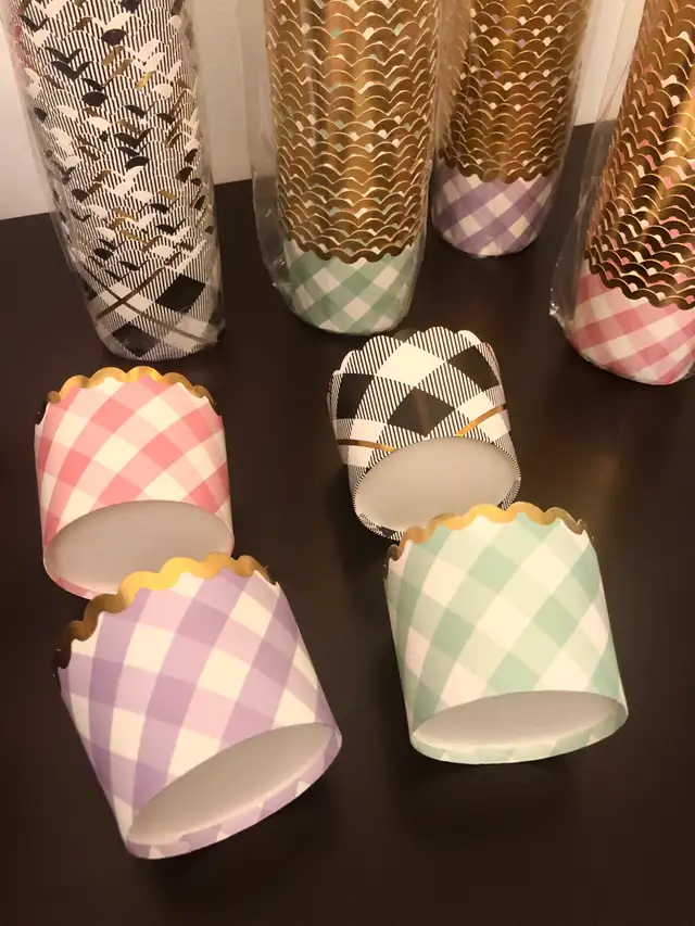 Backing decorations $562863260795651121