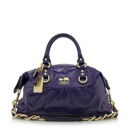 BRAND NEW ***COACH*** PATENT LEATHER PURSE in Women's - Bags & Wallets in City of Toronto - Image 4