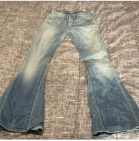 Lightly worn women’s jeans