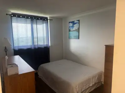 Room for rent in shared apartment- Female only