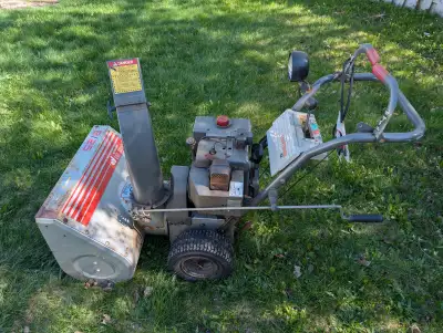 Craftsmen 8hp 25"snowblower, View more