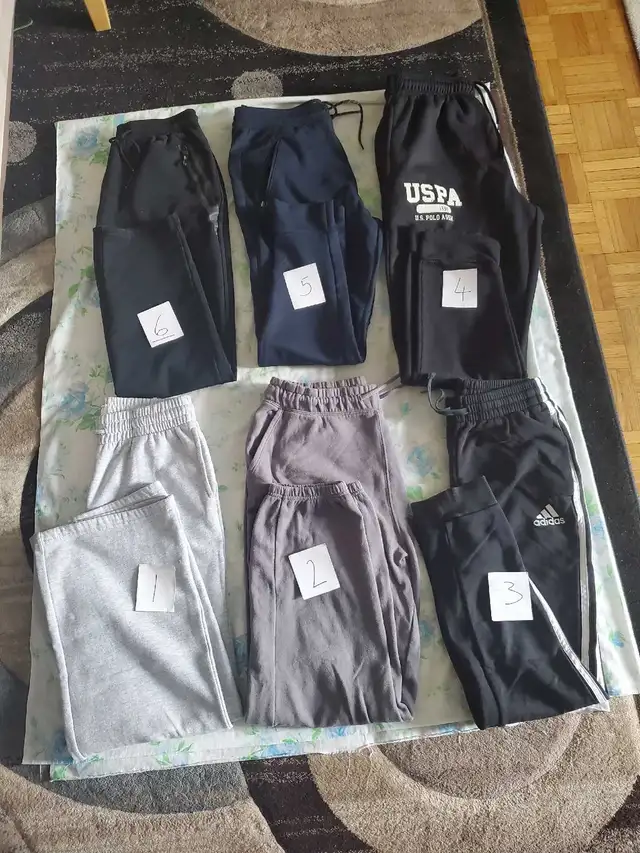 Women's and Girls Sweatpants/ Pants in Women's - Bottoms in Mississauga / Peel Region - Image 2