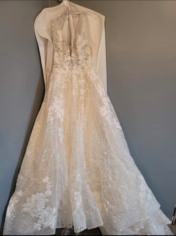 Ezoani/NILE/Color Beige, Wedding Gown in Wedding in Strathcona County - Image 3