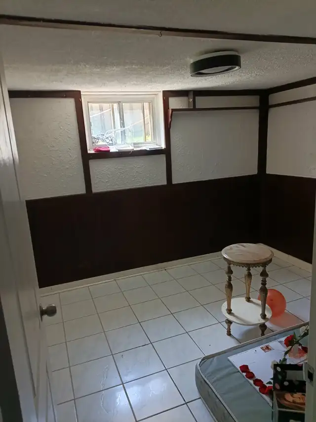 One private bedroom and living room basement for rent in Room Rentals & Roommates in City of Toronto - Image 12