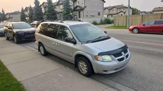 Dodge Caravan 