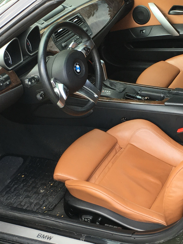 (Mint Condition)BMW Z4, 3.0si Roadster, very low km! dans Autos et camions  à Kapuskasing - Image 3