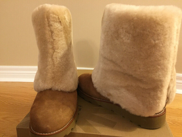 UGG Classic Short Fluff Boot - Women/Size 11- Camel Colour - NEW in Women's - Shoes in Mississauga / Peel Region - Image 2