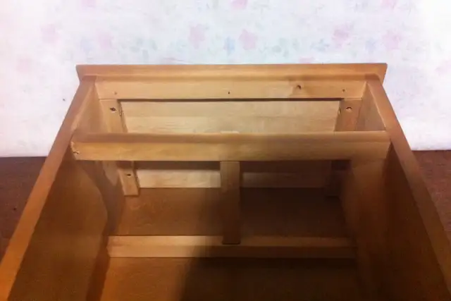 Meuble de Chevet en bois idéal pour chambre d'enfants in Dressers & Wardrobes in Québec City - Image 8