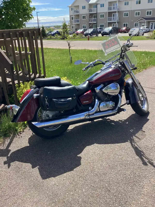 Honda Shadow Motorcycle for Sale in Street, Cruisers & Choppers in Charlottetown - Image 2