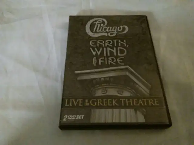 Chicago/Earth, wind and fire Live -2004 -2 dvd