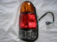 NEUF Tail Lamp Toyota Tundra 2000 - 2006 Lumiere Arriere / Light