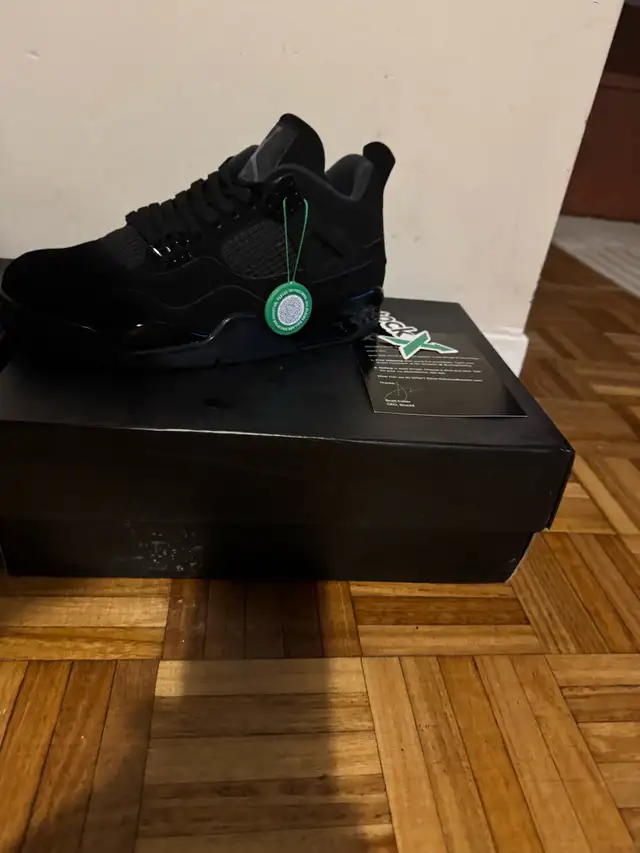 Jordan 4 Replicas in Men's Shoes in City of Toronto - Image 4