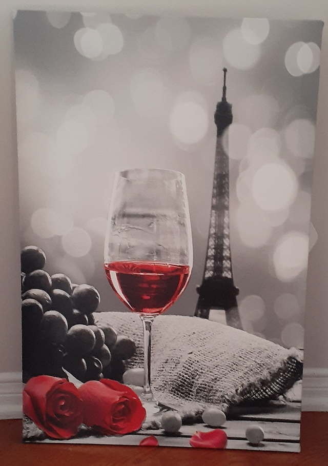 Trio set of prints with red roses in Home Décor & Accents in Ottawa - Image 4