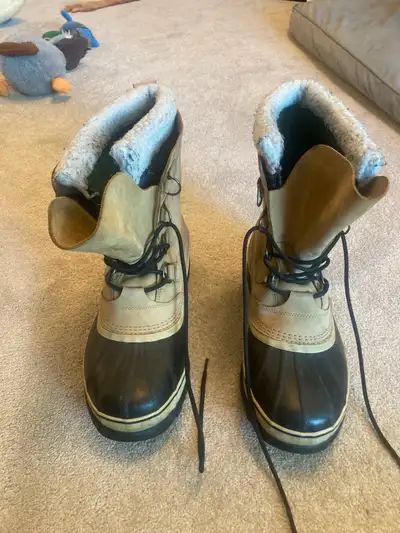 Sorel Men’s Winter Boots – Size 12, View more