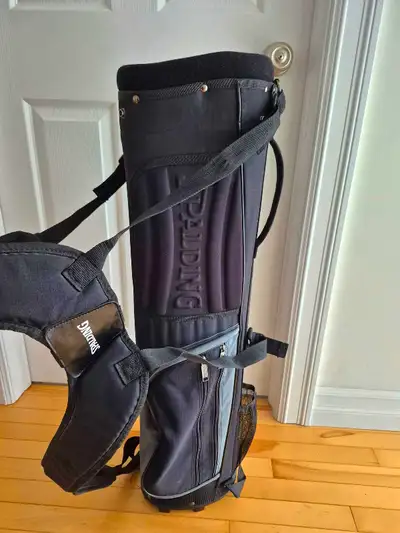 Like New SPALDING Golf Clubs Bag. Never Used., View more