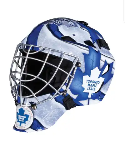 *NEW* Kids Hockey Helmet size 6-12 years old, View more