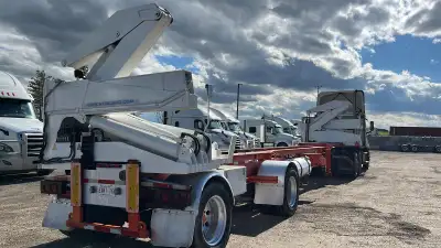 Side loader truck for container, View more