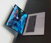 MacBook Pro (15-inch, 2017) 2.9 GHz Quad-Core Intel Core i7 16GB