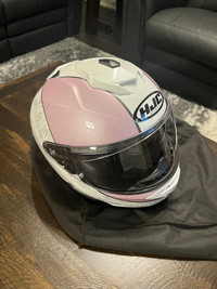 HJC i71 Helmet (small)