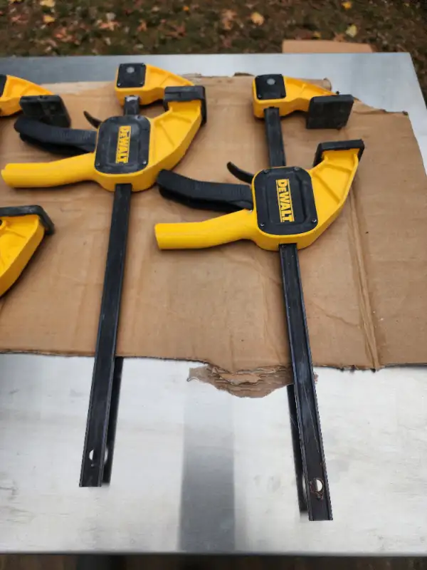 4 DeWalt Wood Working Adjustable Clamps423430609479280647
