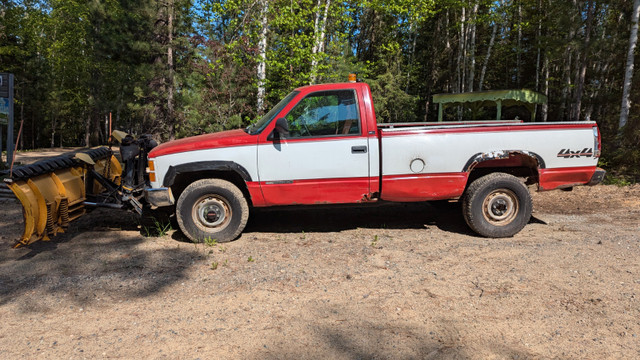 1994 GMC Sierra 2500 in Cars & Trucks in Timmins