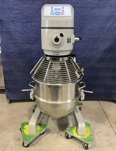 Brand New Scratch And Dent 60Qt Capacity Globe SP60 Planetary Mixer Asking Price :$13500 Retail Pric...