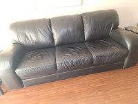 sofa all leather in very good condition