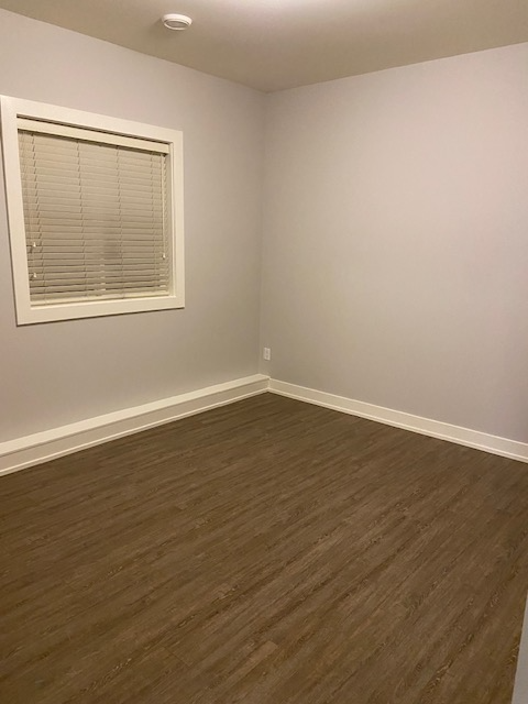 **2 BDRM BASEMENT SUITE*FOR*RENT IN SOUTH SURREY** in Long Term Rentals in Delta/Surrey/Langley - Image 4