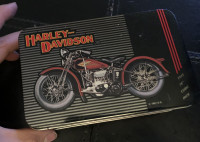 Harley Davidson tin with 2 decks of playing cards 
