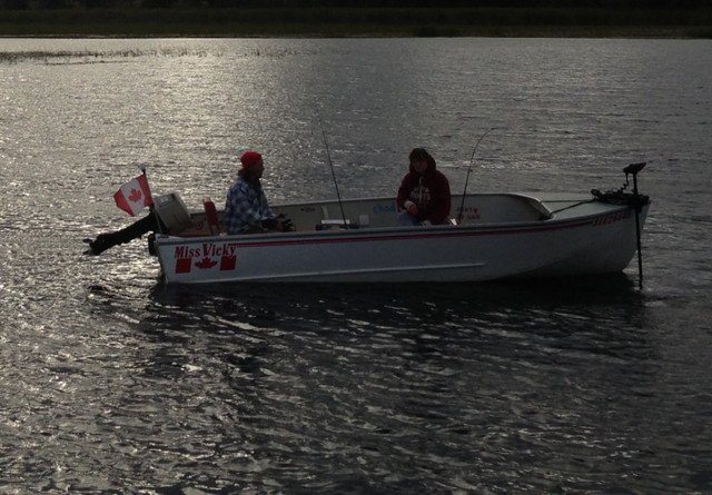 16’ fishing boat  in Powerboats & Motorboats in Kawartha Lakes - Image 3