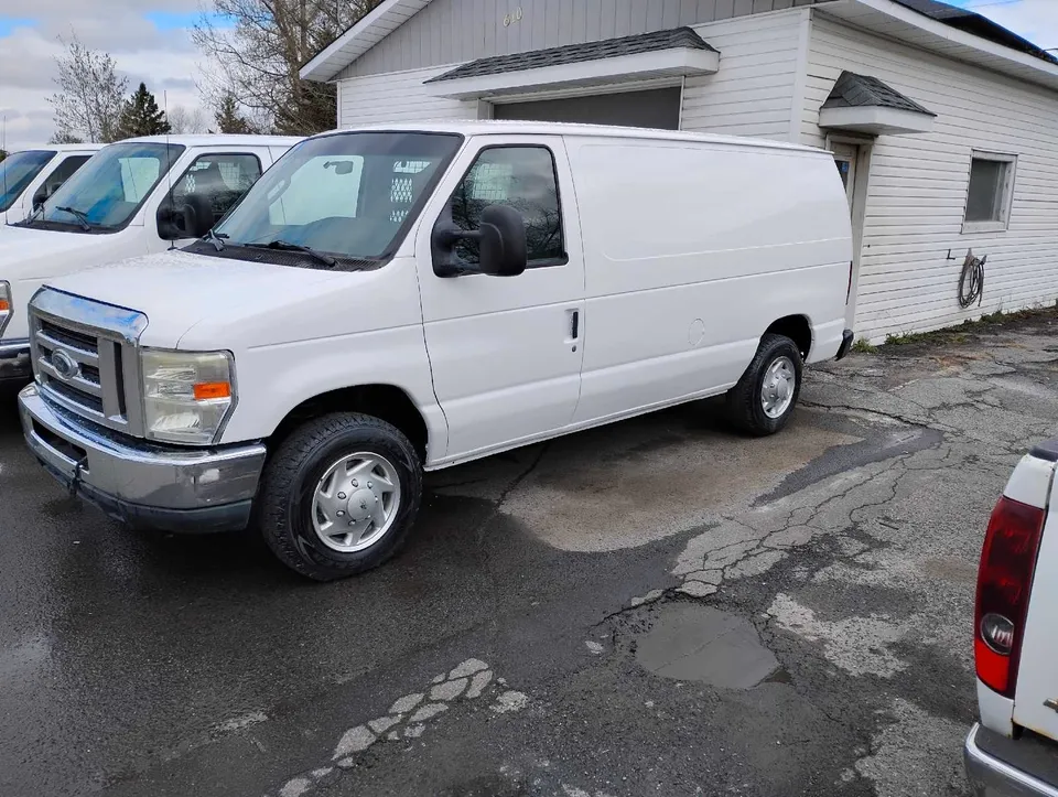 ford van 2010