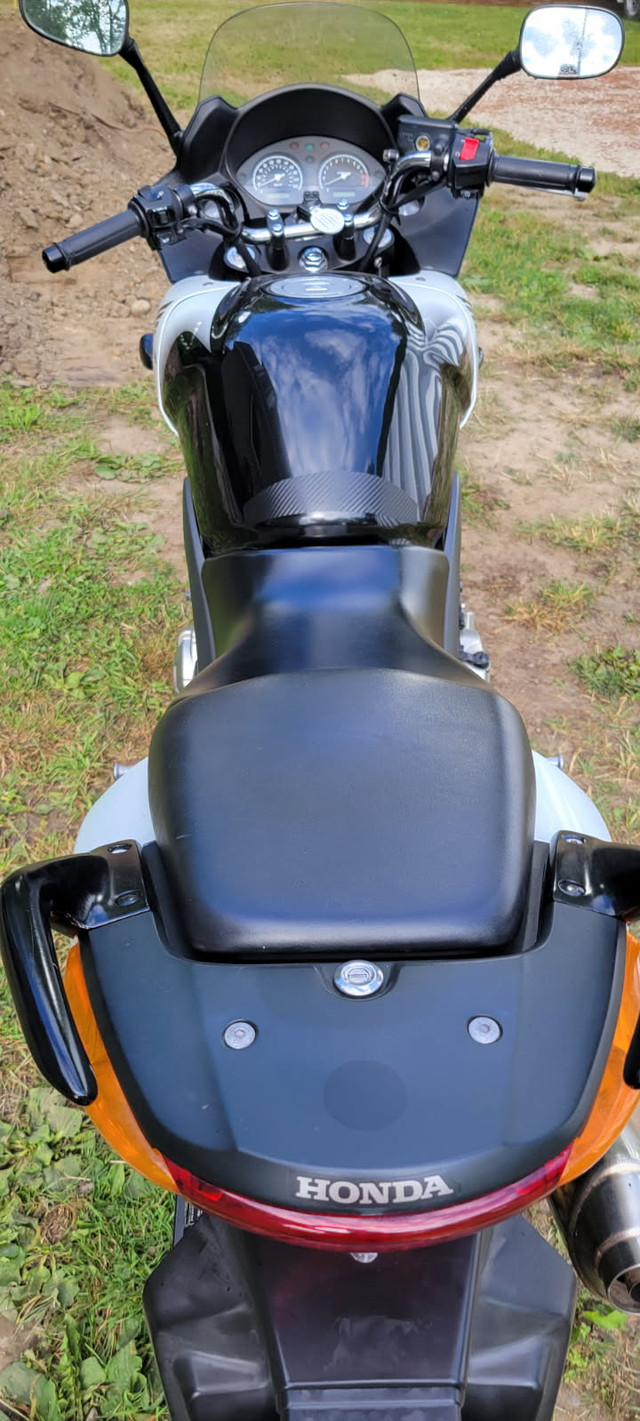 2012 Honda CBF 600 in Sport Touring in Barrie - Image 3