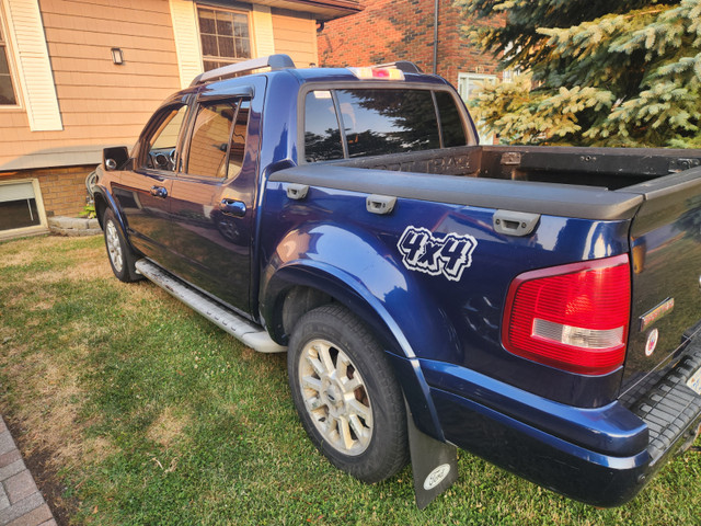 2007 Ford Explorer Sport Trac Limited in Cars & Trucks in Peterborough - Image 3