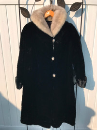 Vintage Fur Coats - Rogan / Lawrence Custom Furrieries Winnipeg