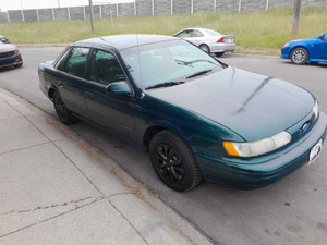 1995 Ford Taurus