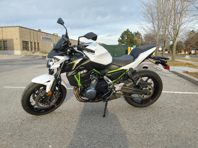 2017 Kawasaki Z650 ABS Flat Stardust White in Sport Bikes in Markham / York Region - Image 3