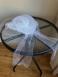 Chapeau de Robe de mariée--Vintage Hat for Wedding Dress