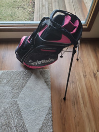 Taylormade golf womens stand bag - like new