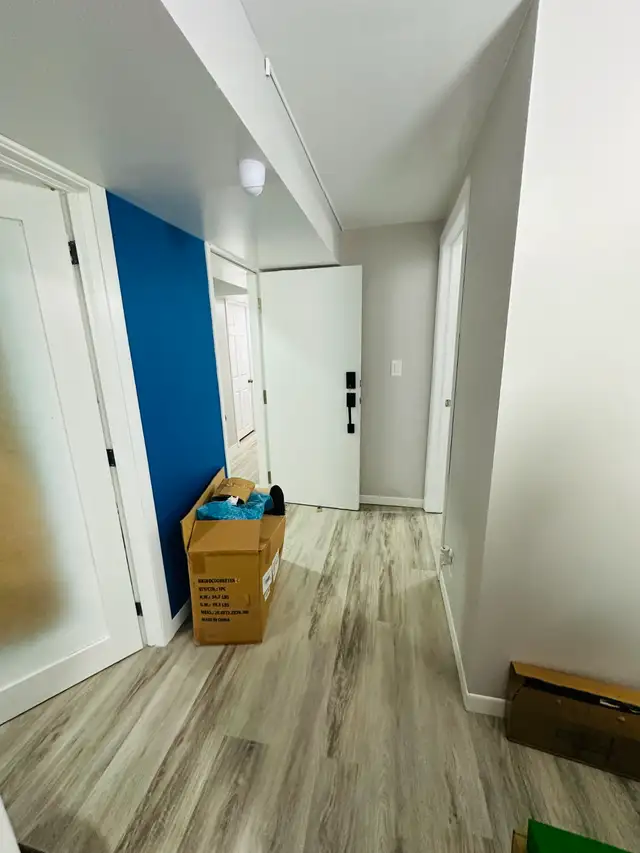 Furnished Room for Student + Paid Airbnb Cleaning Opportunity in Room Rentals & Roommates in Ottawa - Image 5