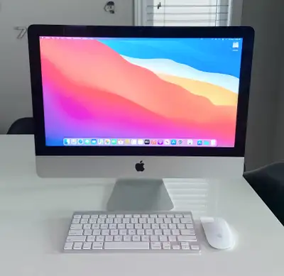 MINT APPLE 2015 IMAC 21.5 4K / 1.4GHz i5 / 8GB RAM / 256GB SSD, View more
