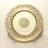 Vintage Grindley of England Creampetal Buckingham dinner plate