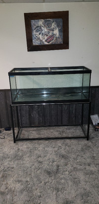 125 Gallon Aquarium w/stand - Penguin Filter, Heater, Glass Top