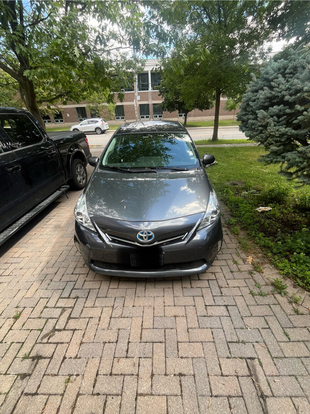 2012 Toyota Prius V in Cars & Trucks in City of Toronto