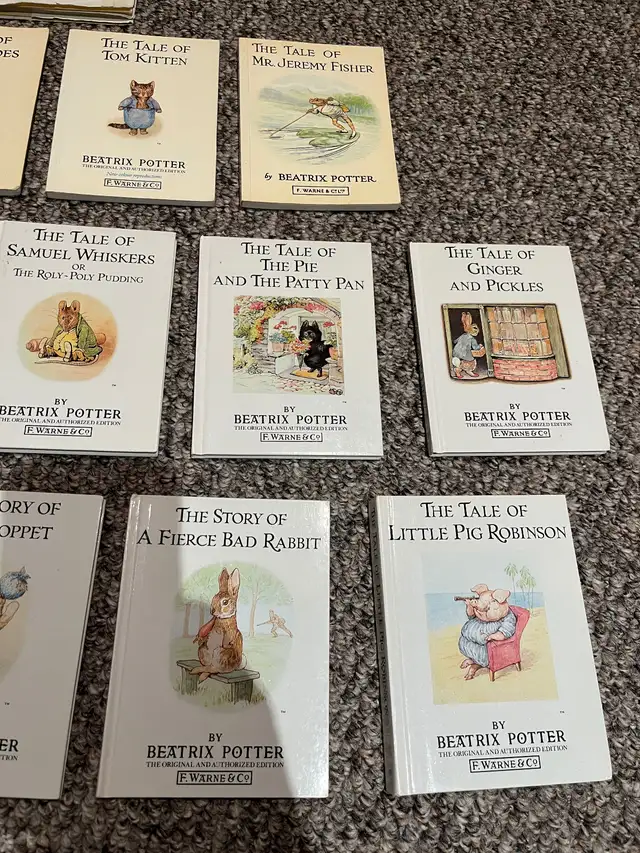 16 Vintage Beatrix Potter Books of Peter Rabbit. 1988 & Earlier in Arts & Collectibles in Mississauga / Peel Region - Image 6