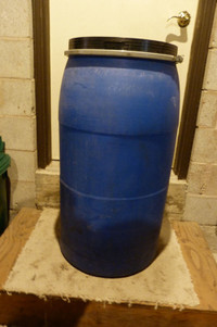 Large Plastic Barrel/Lid (SMURFIT)