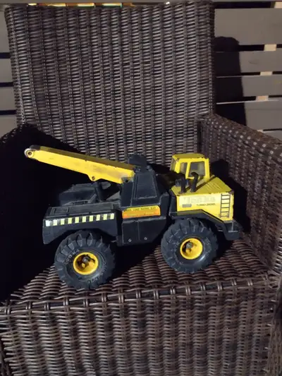 1980's Vintage Steel frame Tonka truck, View more