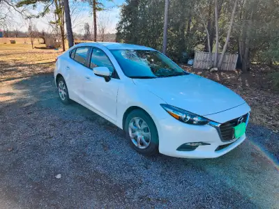 For sale White 2017  Mazda 3