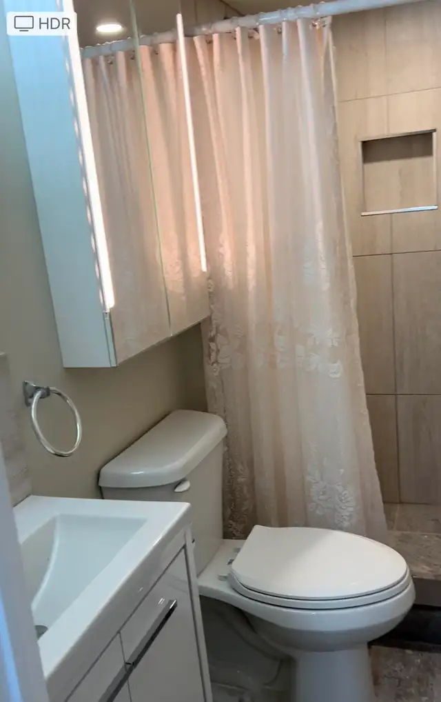 Just renovated private bedroom for rent. From April 1. in Room Rentals & Roommates in City of Toronto - Image 3