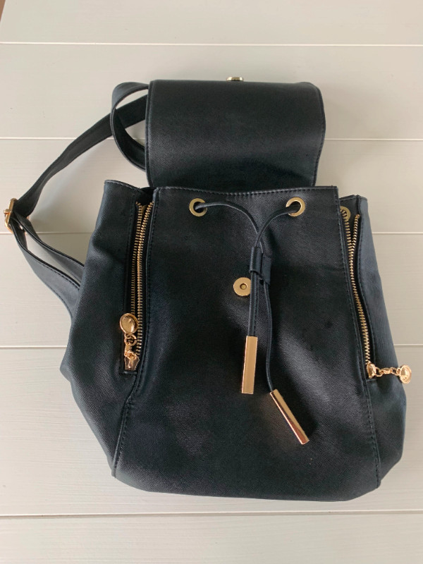 Backpack Purse in Women's - Bags & Wallets in Chatham-Kent